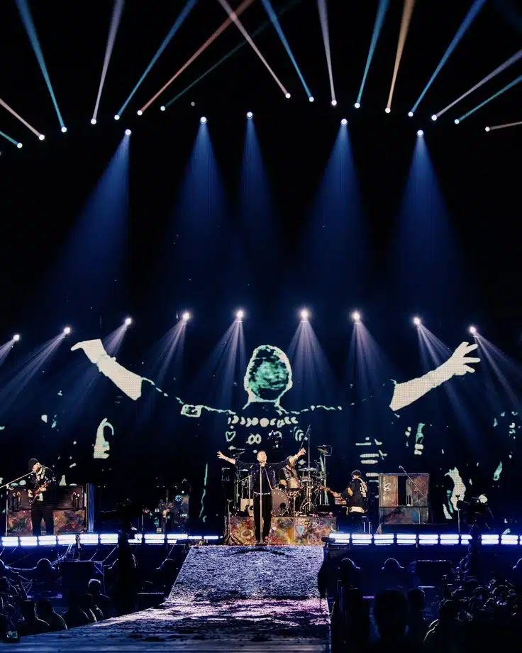 car service to Rogers Stadium