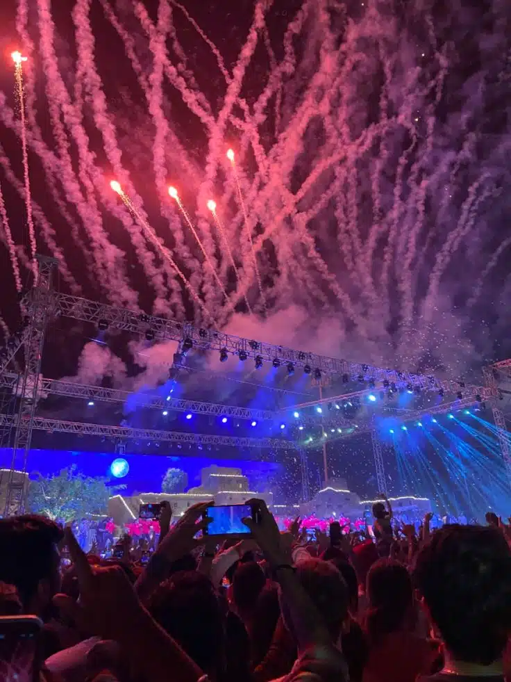 car service to Rogers Stadium